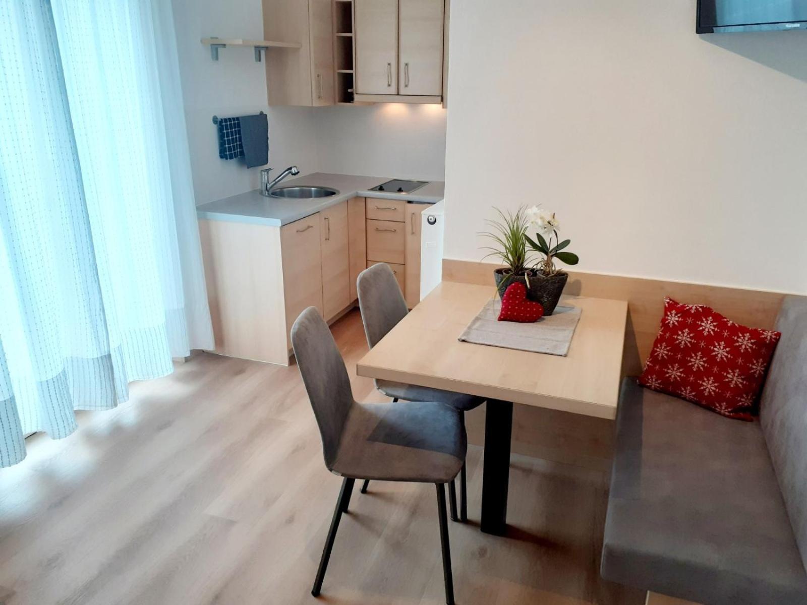 Froehlichhof Wohnung Apfelbluete Lagundo Exterior foto